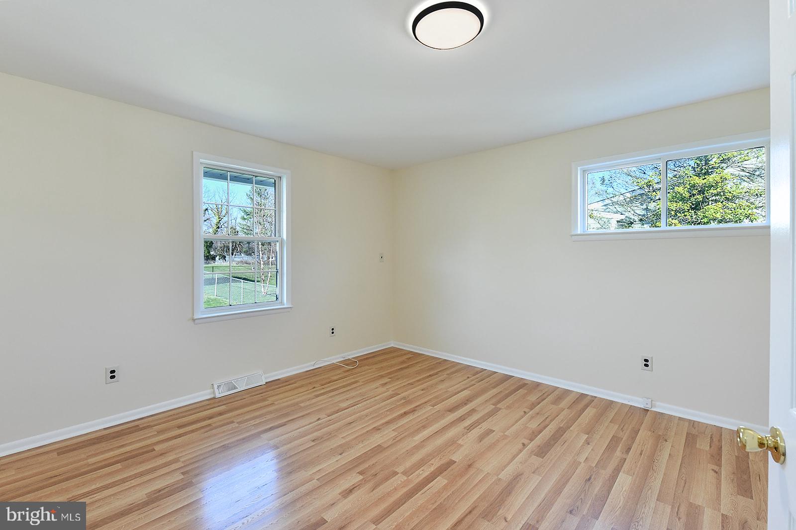 3702 East Joppa Road Nottingham, MD 21236 - Photo 25 of 65 wooden floor in a room