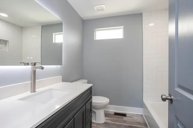 $2,400 | 1111 Westchester Drive, Nashville, TN 37207