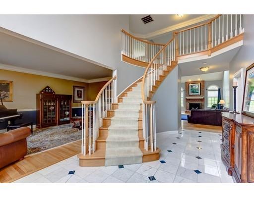 58 Greenwood Road Hopkinton, MA 01748 - Photo 3 of 24 Gallery Image 3
