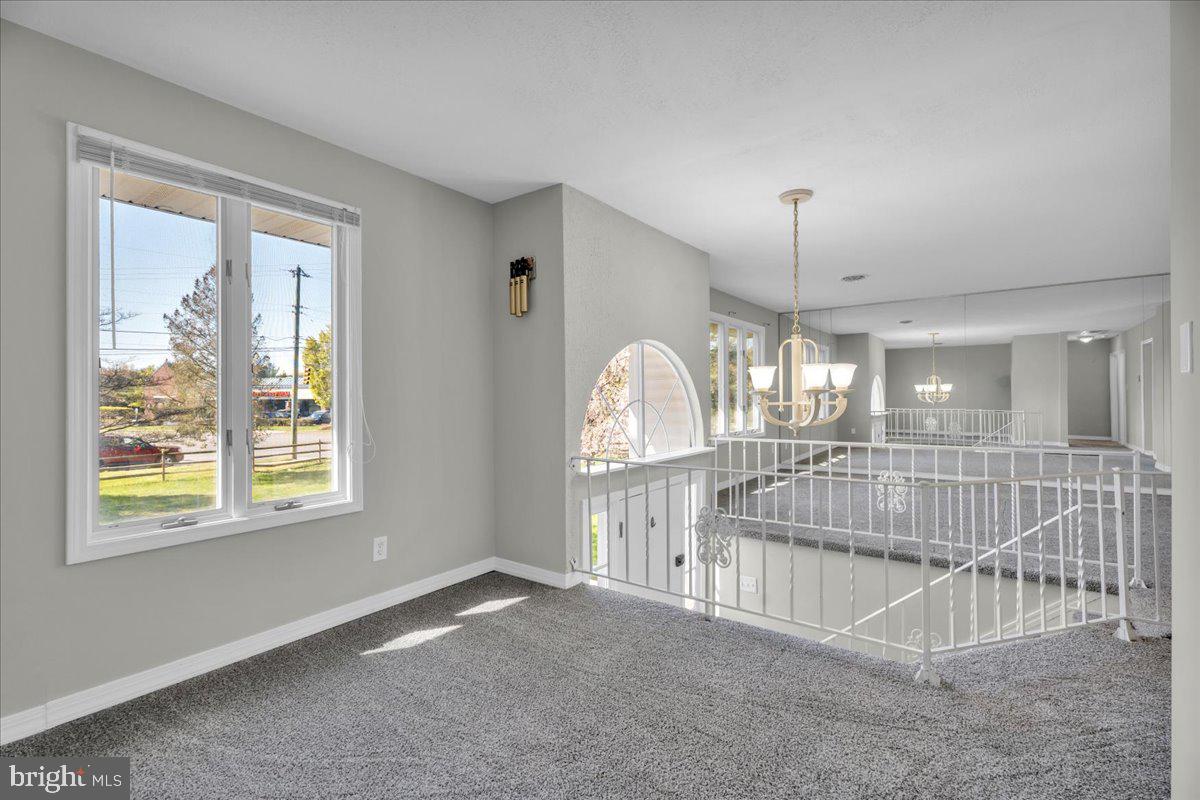 301 County House Road Sewell, NJ 08080 - Photo 3 of 24