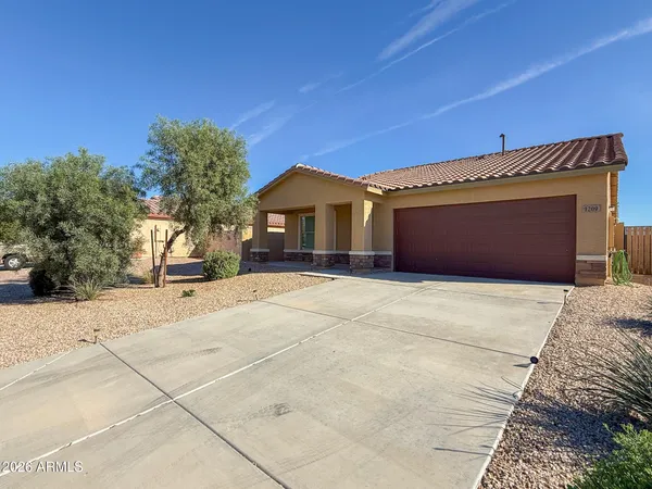 $1,895 | 1209 West Seagoe Avenue, Coolidge, AZ 85128