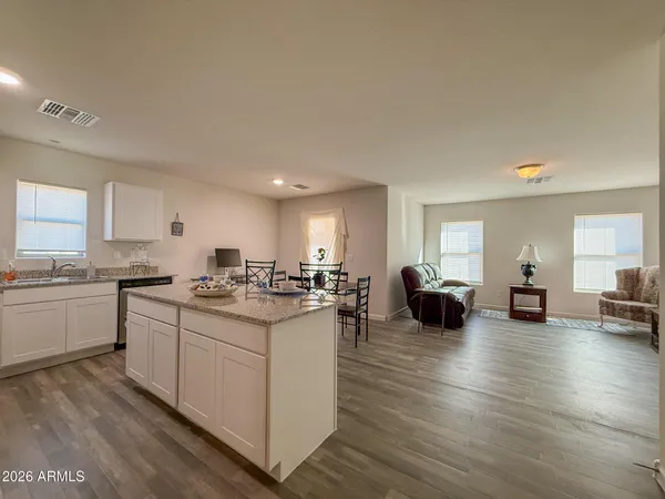 $1,795 | 1209 West Seagoe Avenue, Coolidge, AZ 85128