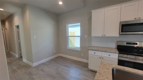 $1,395 | 11917 Nelwood Street, Willis, TX 77318