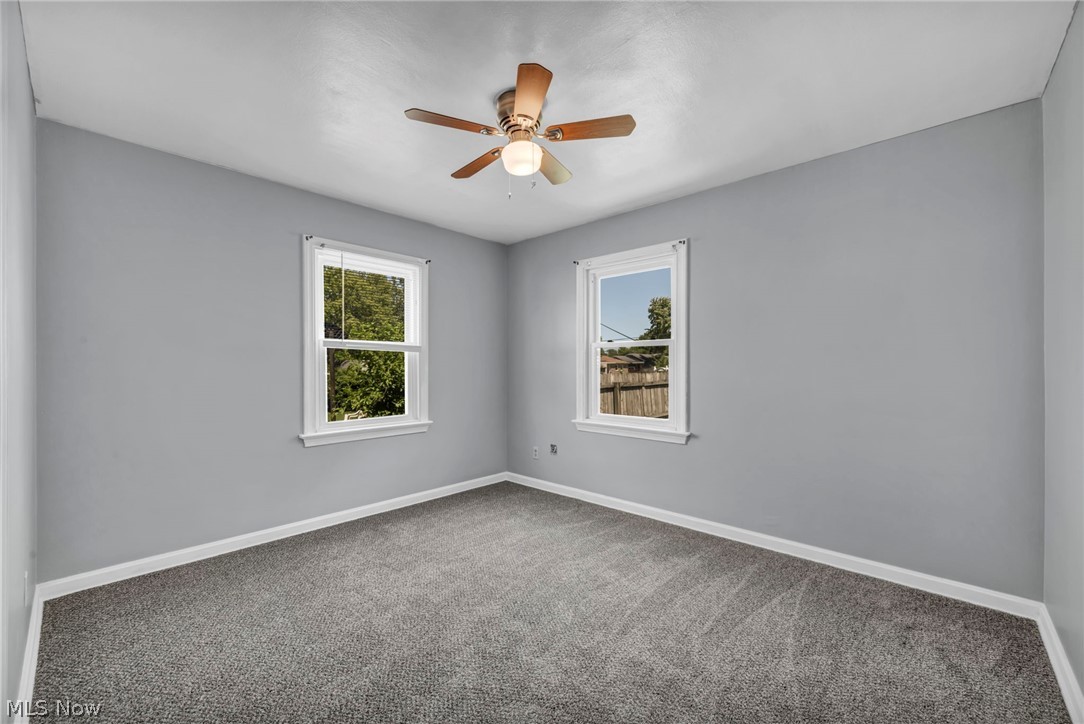 517 Gulf Road Elyria, OH 44035 - Photo 25 of 43