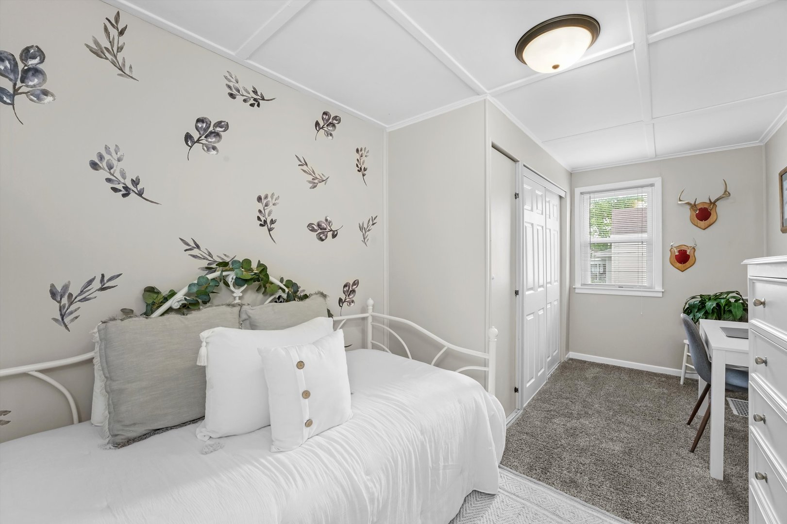 635 Birch Drive Beecher, IL 60401 - Photo 10 of 14 a bed room with a bed and a chair