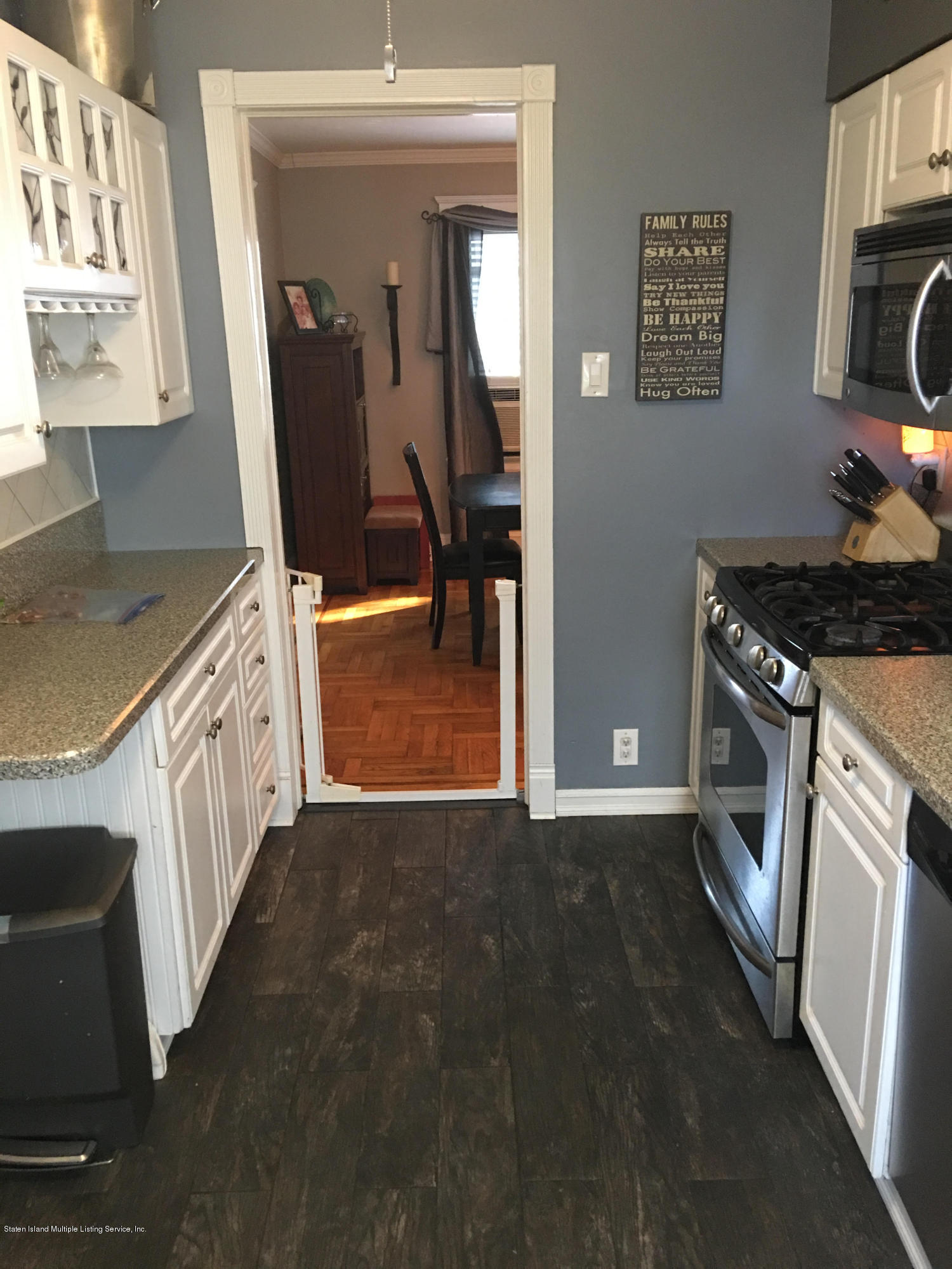 690 Annadale Road Staten Island, NY 10312 - Photo 16 of 29 13