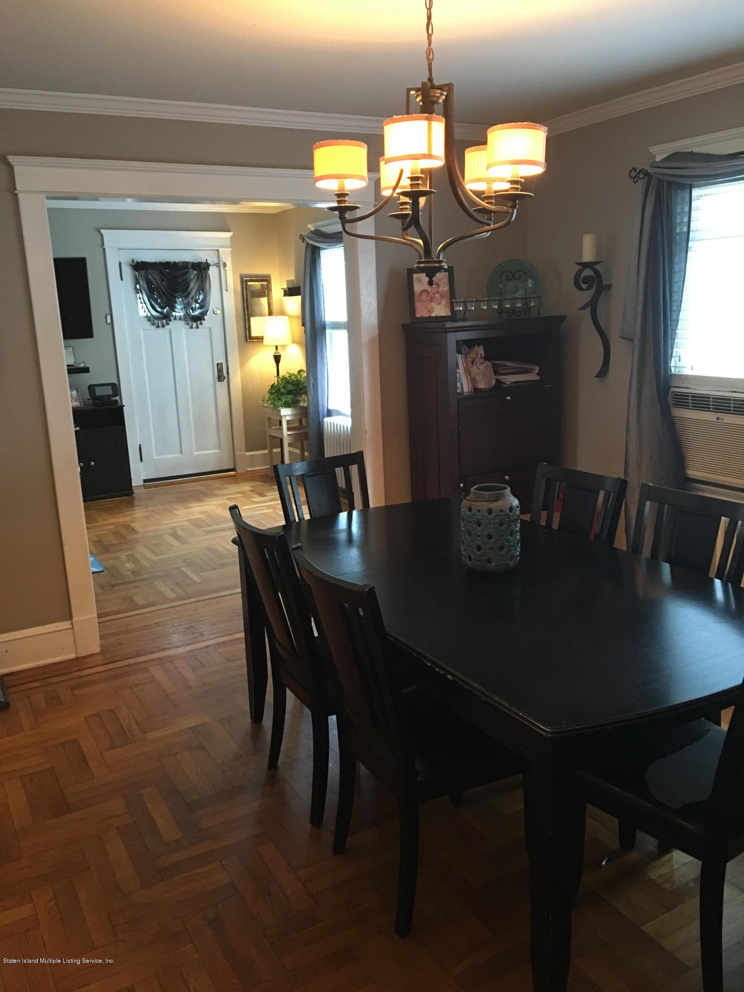690 Annadale Road Staten Island, NY 10312 - Photo 20 of 29 din