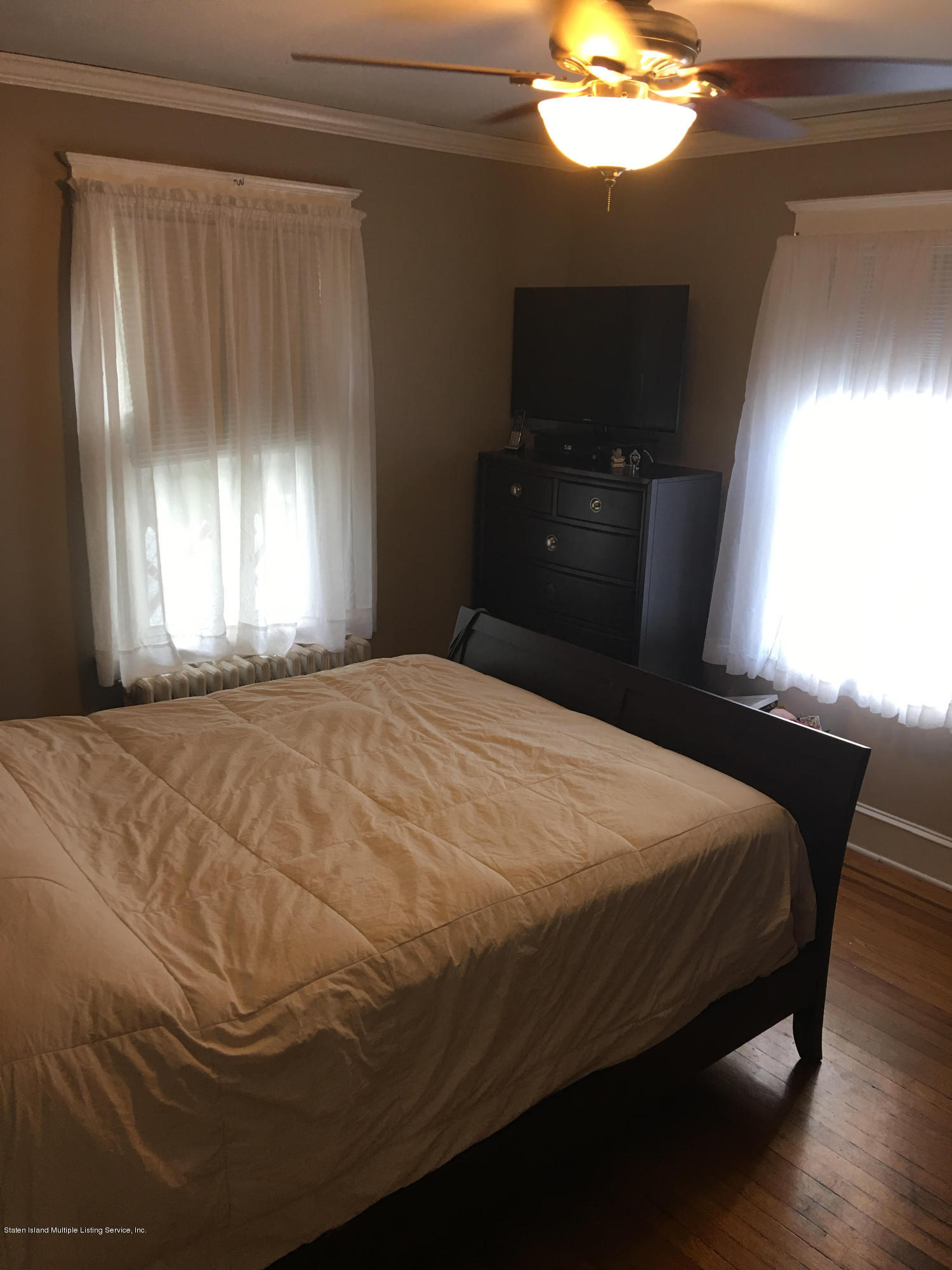 690 Annadale Road Staten Island, NY 10312 - Photo 22 of 29 5