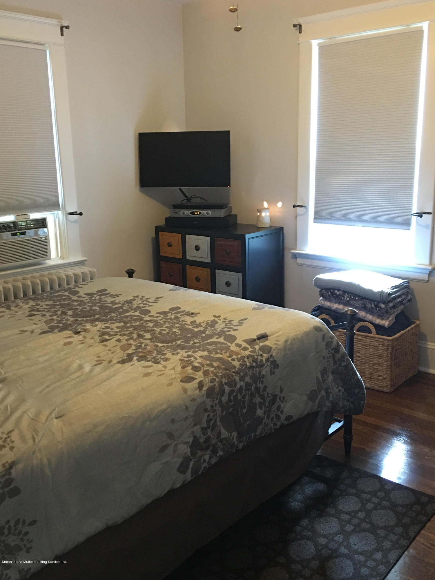 690 Annadale Road Staten Island, NY 10312 - Photo 10 of 29 2