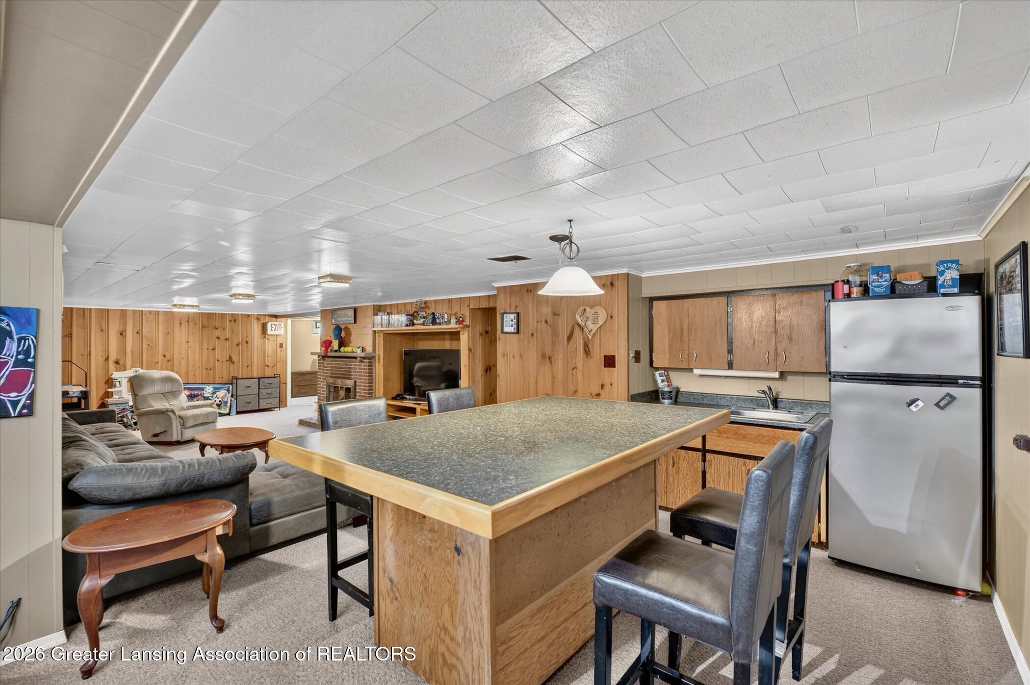876 Riverside Drive Portland, MI 48875 - Photo 28 of 60 30-876-Riverside-Dr-WindowStill