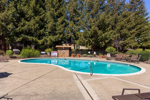 $548,000 | 1033 Crestview Drive, Unit 308, Mountain View, CA 94040