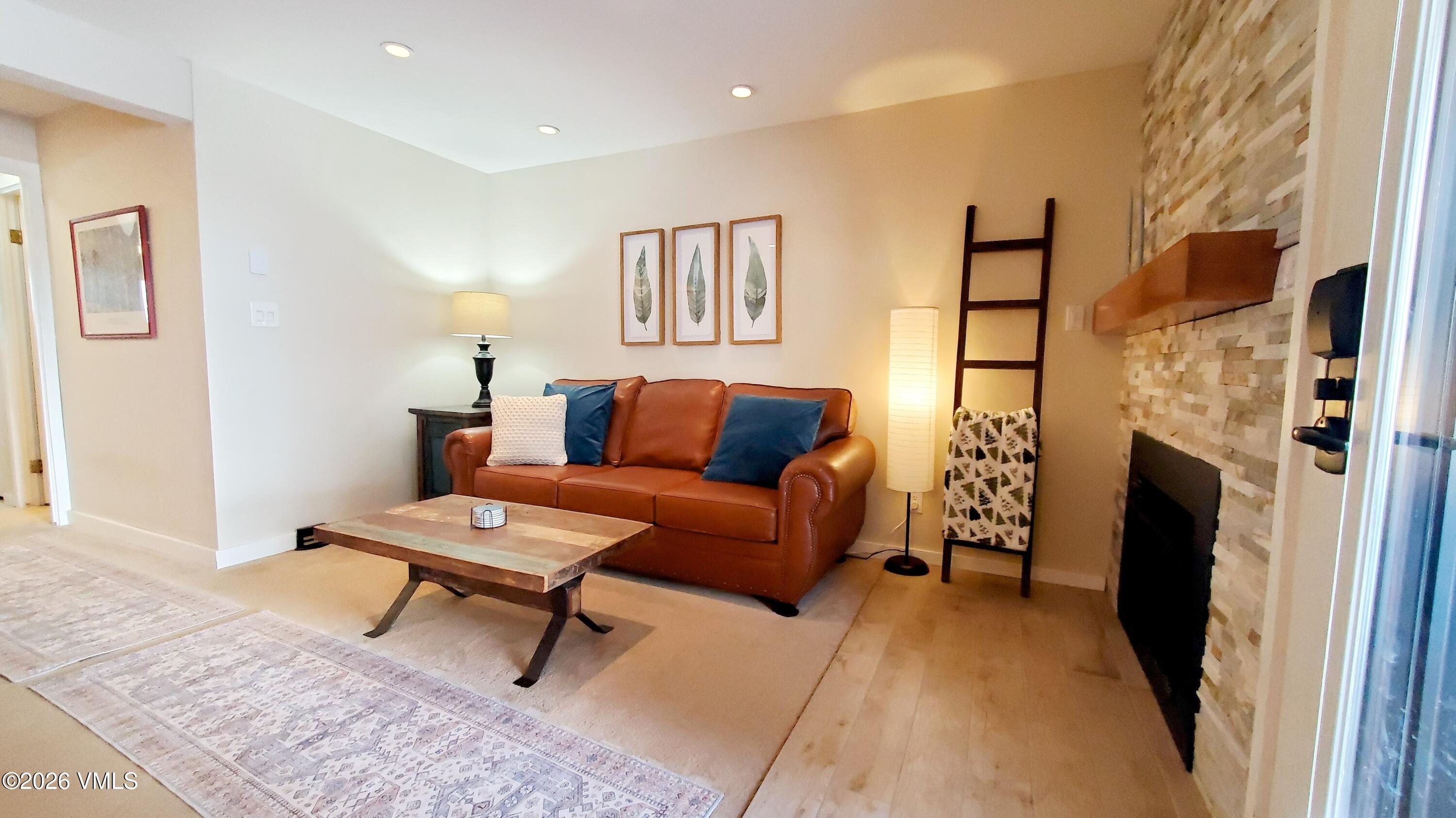 4610 Vail Racquet Club Drive, Unit 2 Vail, CO 81657 - Photo 5 of 29 Livingroom #2