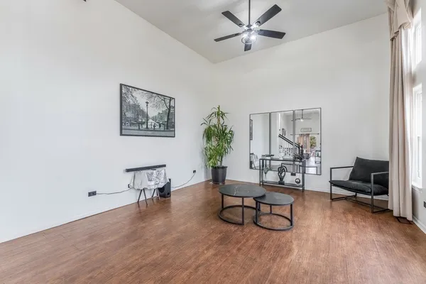 $389,900 | 2008 Gray Hawk Court, Plainfield, IL 60586