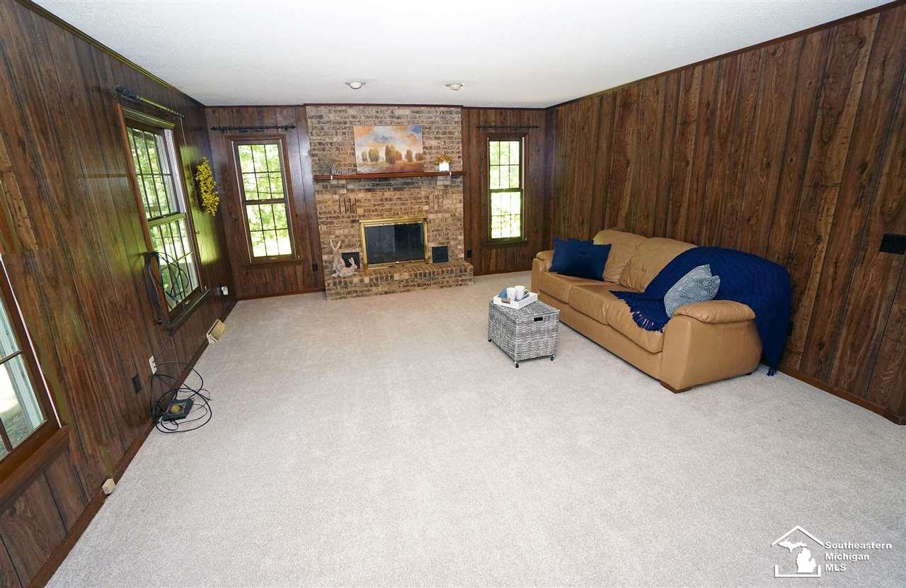 15366 Todd Road Petersburg, MI 49270 - Photo 10 of 37 31388239-9.JPG