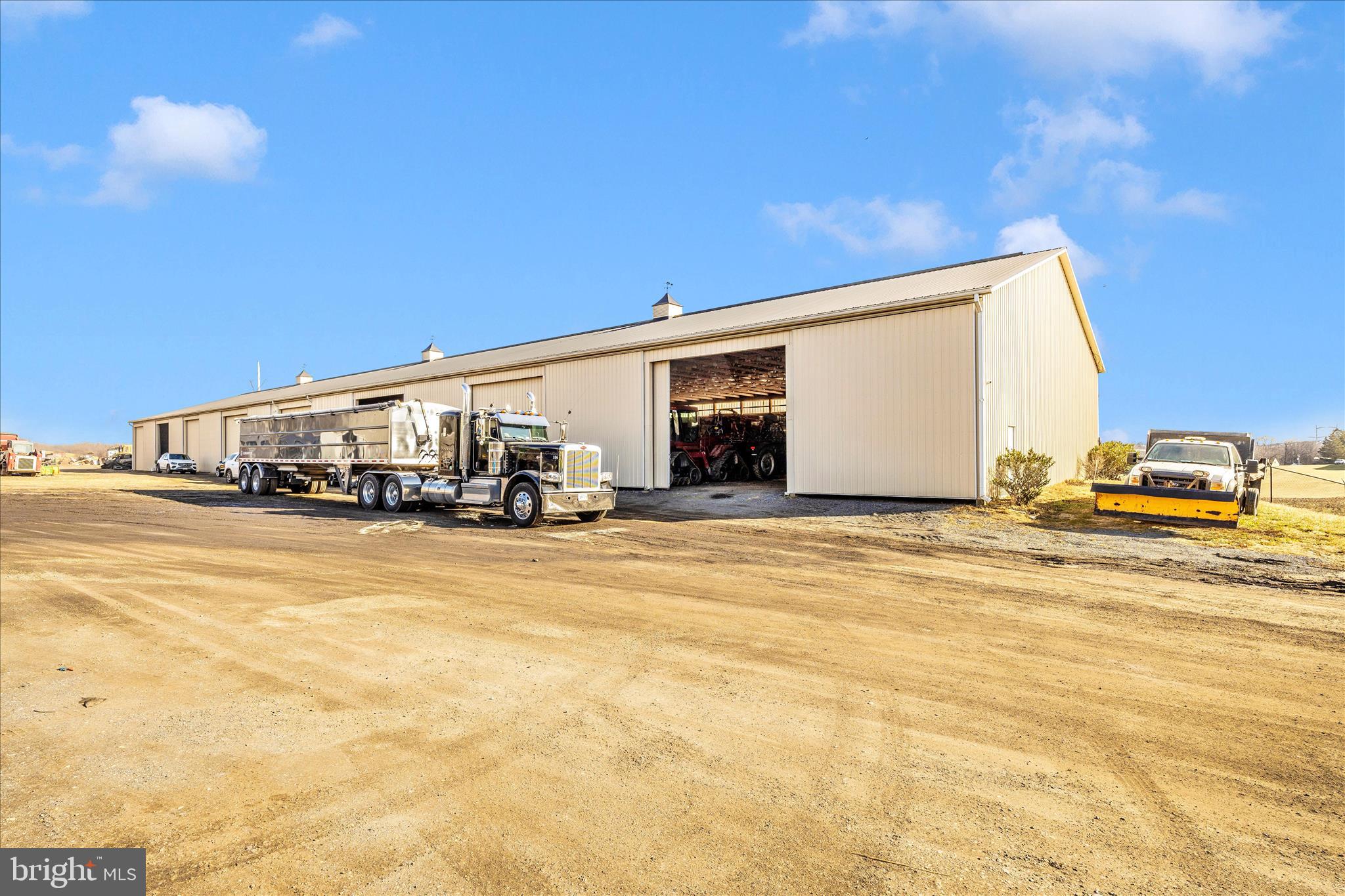 7511 Damascus Road Gaithersburg, MD 20882 - Photo 24 of 36 a car parked on the side of the road