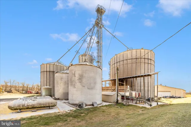 $4,000,000 | 7511 Damascus Road, Gaithersburg, MD 20882