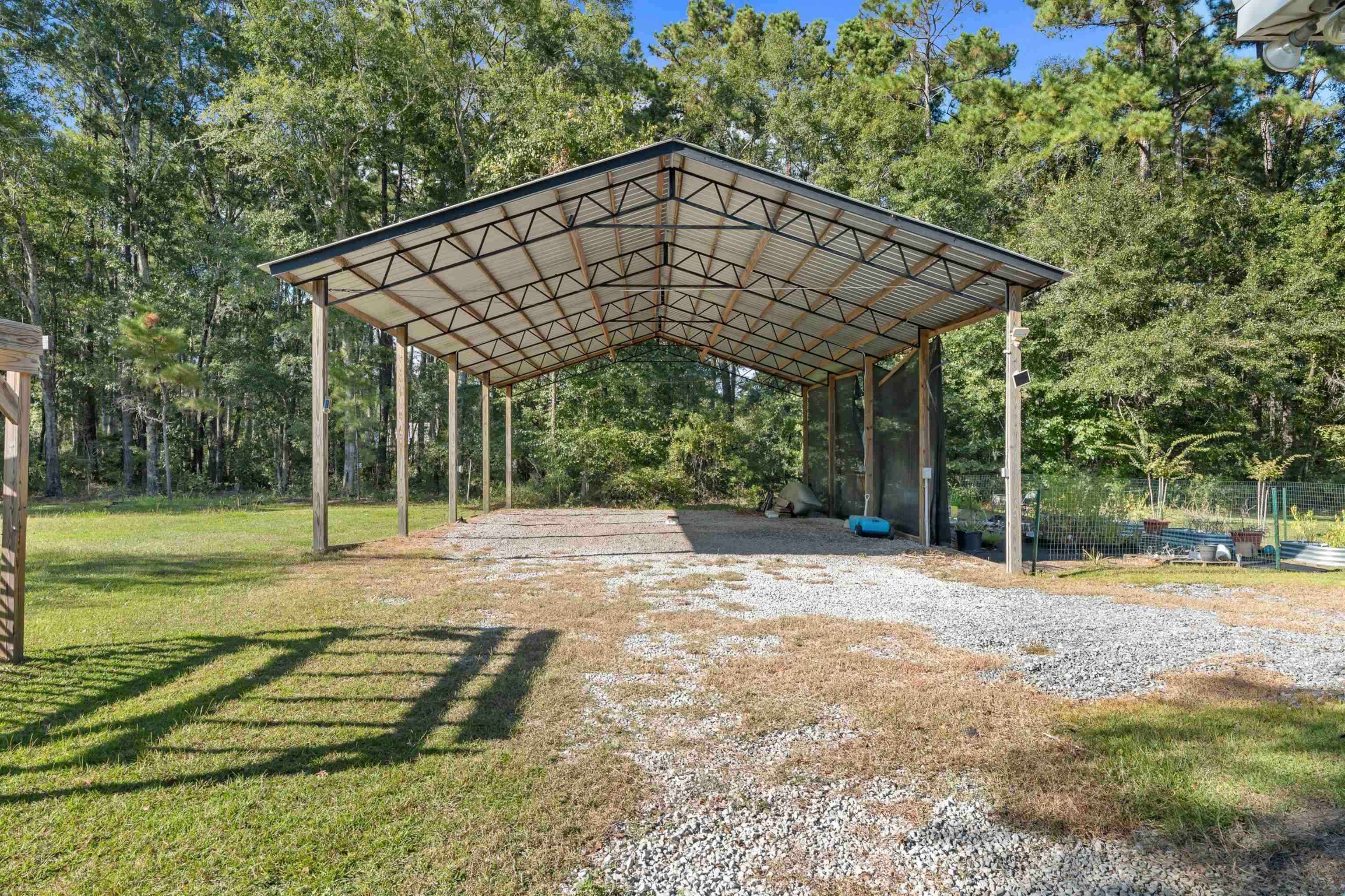 1062 Bloxham Cutoff Road Crawfordville, FL 32327 - Photo 4 of 39