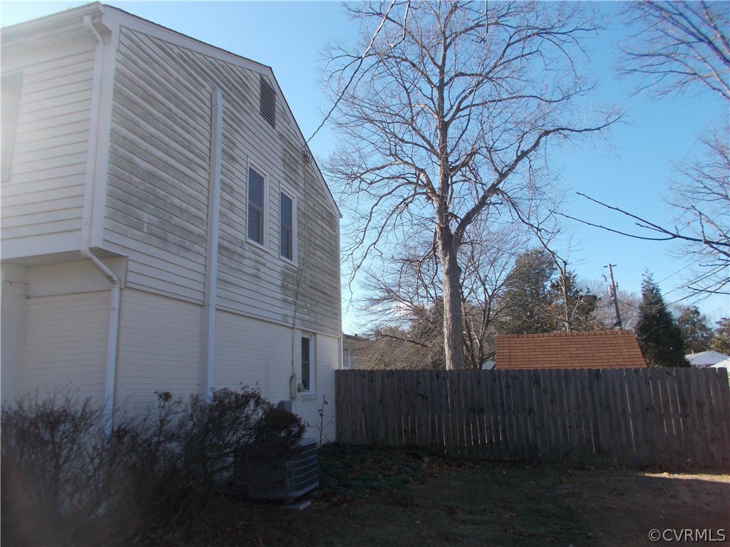 3802 Monida Road Henrico, VA 23294 - Photo 3 of 23 Gallery Image 3