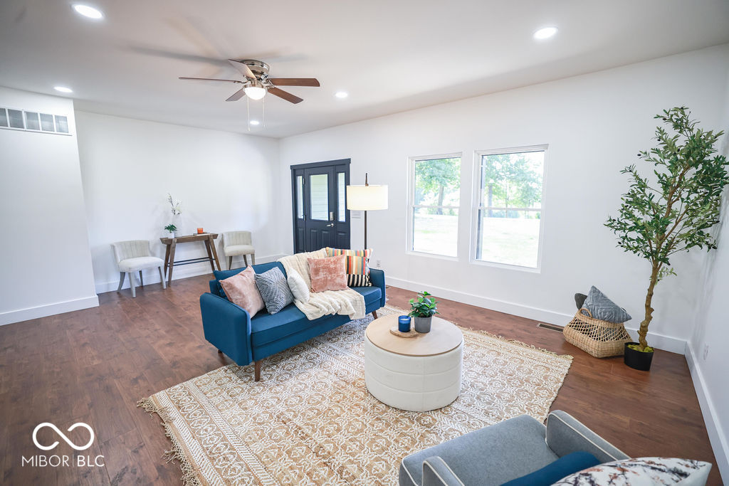 2675 Hickory Hills Road Spencer, IN 47460 - Photo 9 of 36 Gallery Image 9