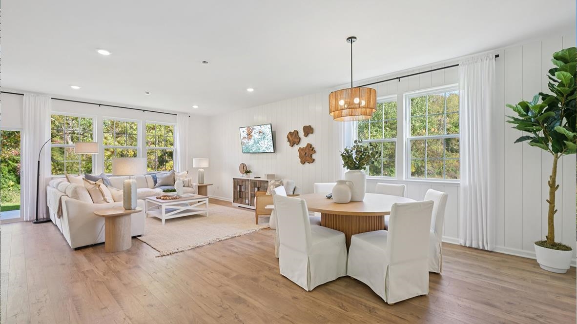 501 Scotty, Unit 1304 Rio Grande, NJ 08242 - Photo 12 of 41 a living room with furniture and a potted plant