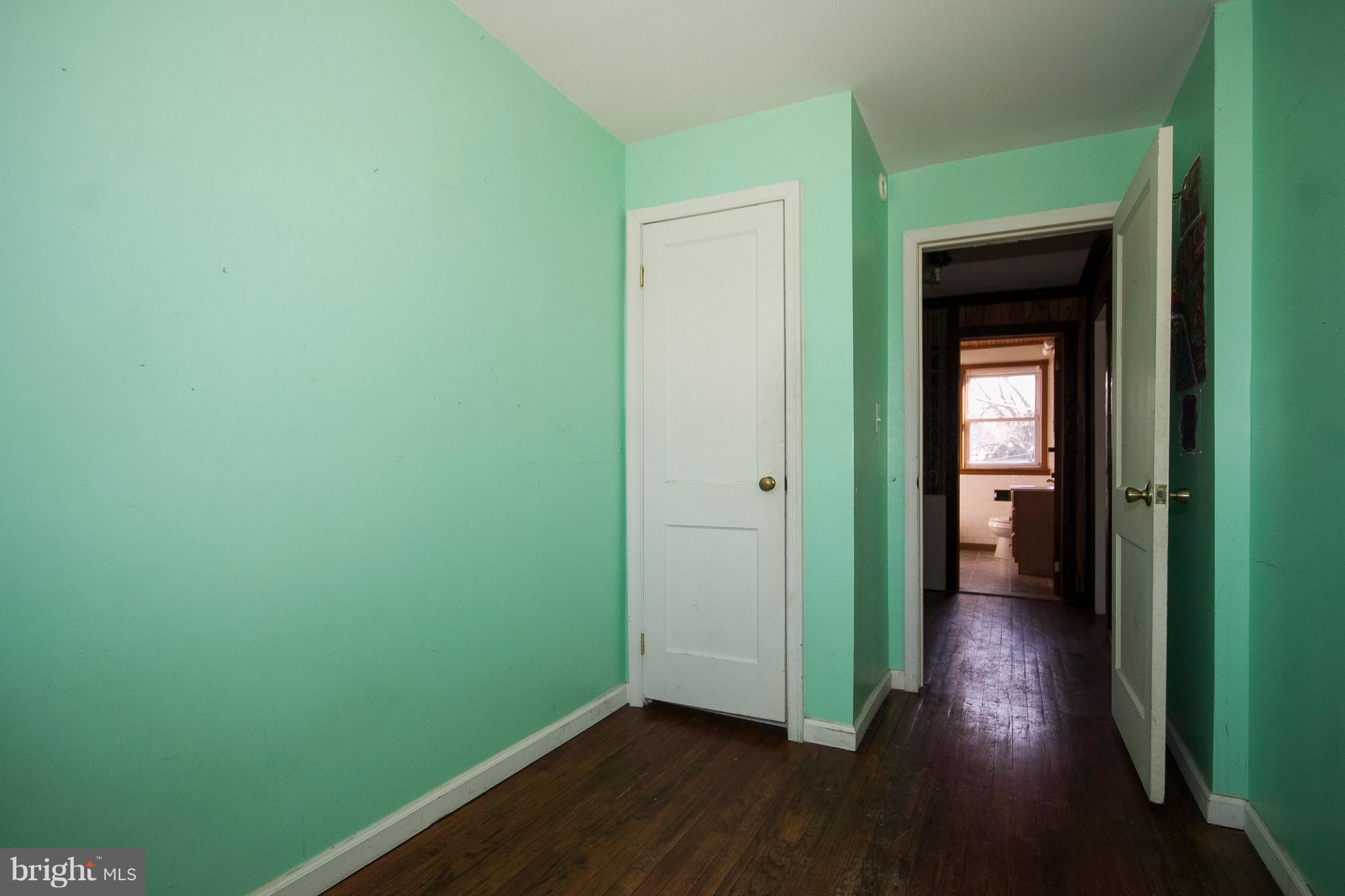 204 Grove Park Road Baltimore, MD 21225 - Photo 14 of 29 Bedroom