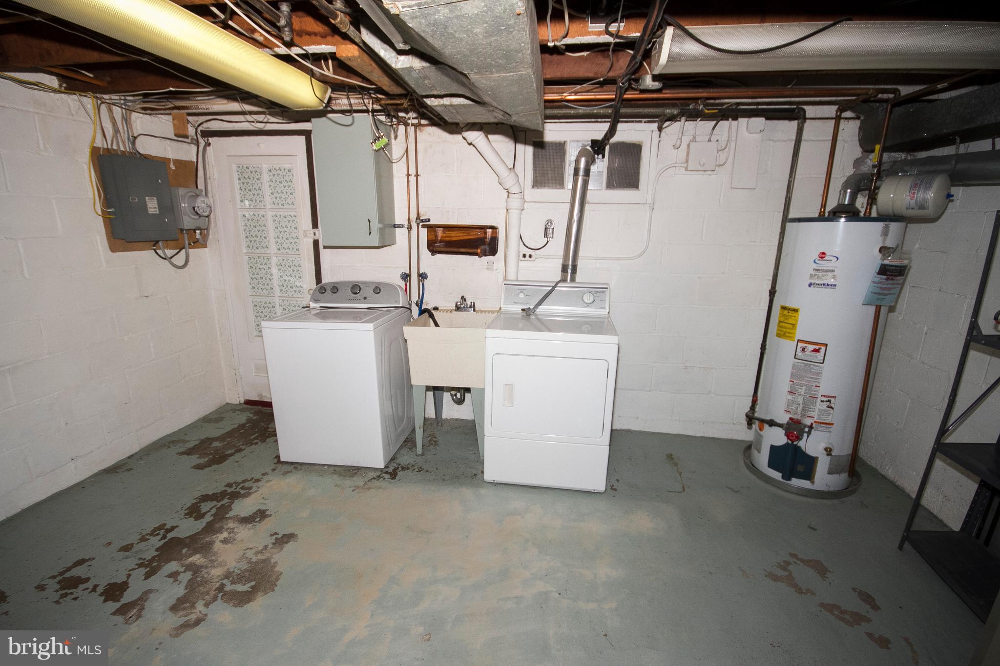 204 Grove Park Road Baltimore, MD 21225 - Photo 24 of 29 Basement