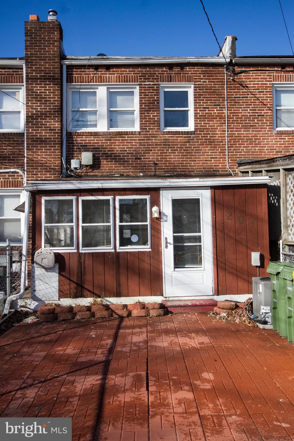 204 Grove Park Road Baltimore, MD 21225 - Photo 28 of 29 Exterior (Rear)