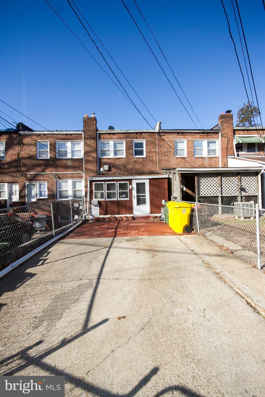 204 Grove Park Road Baltimore, MD 21225 - Photo 29 of 29 Exterior (Rear)