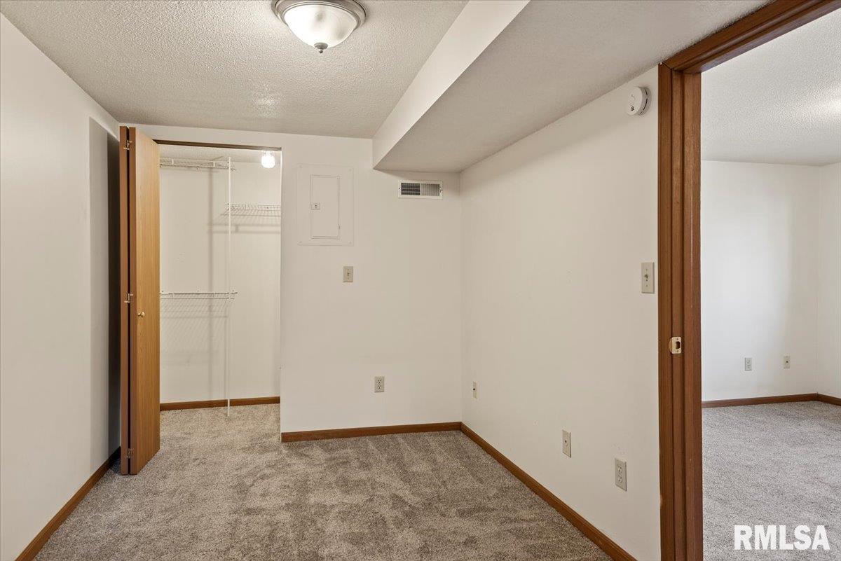 608 New Street Springfield, IL 62704 - Photo 10 of 23