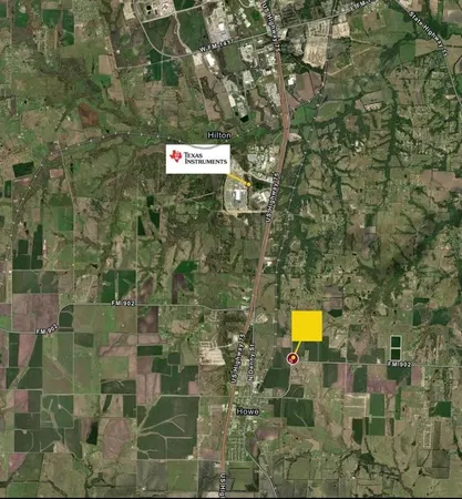 a view of a bathroom