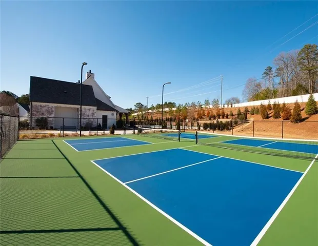 a view of a tennis court