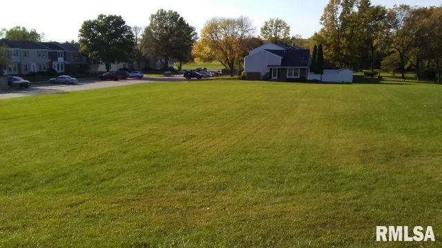 $50,000 | 150 Carriage Hill, Macomb, IL 61455