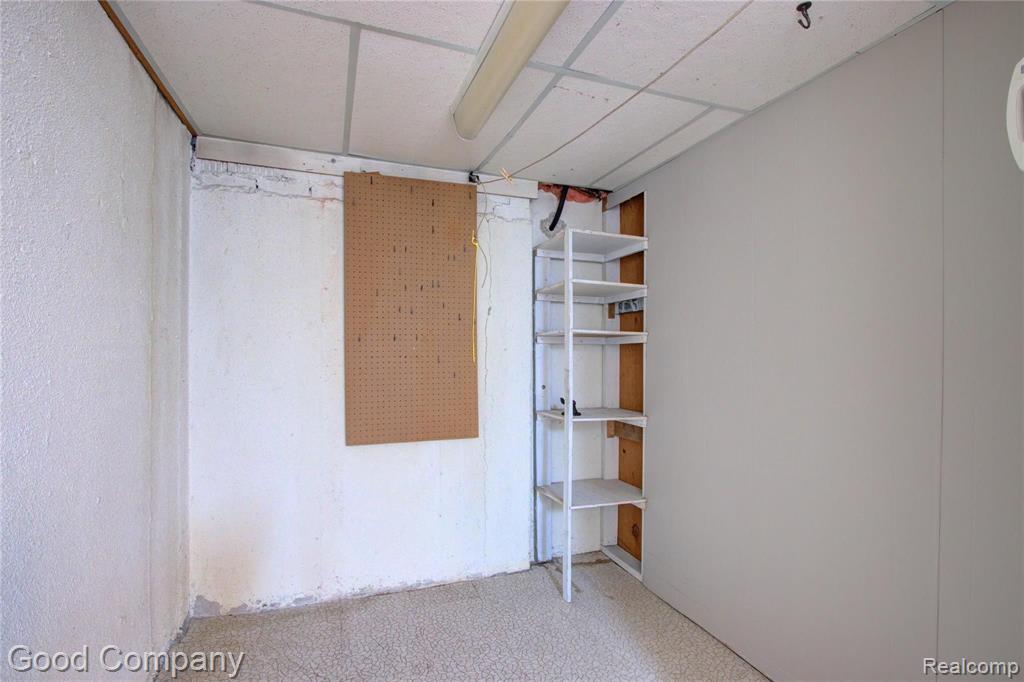 3507 Crooks Road Royal Oak, MI 48073 - Photo 36 of 43