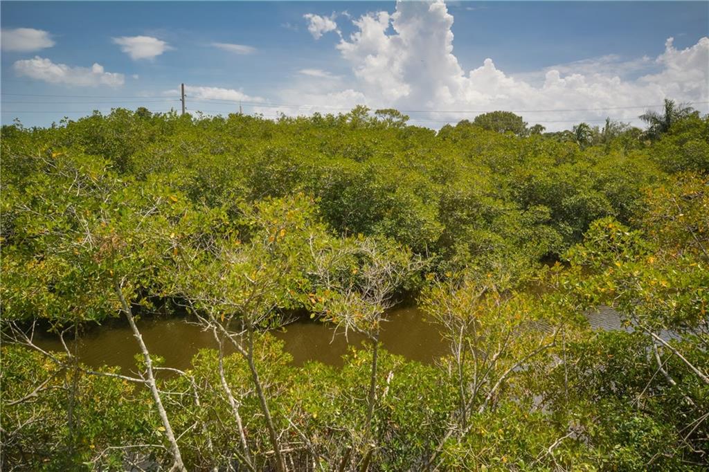 950 South Kanner Highway, Unit TH9 Stuart, FL 34994 - Photo 27 of 33