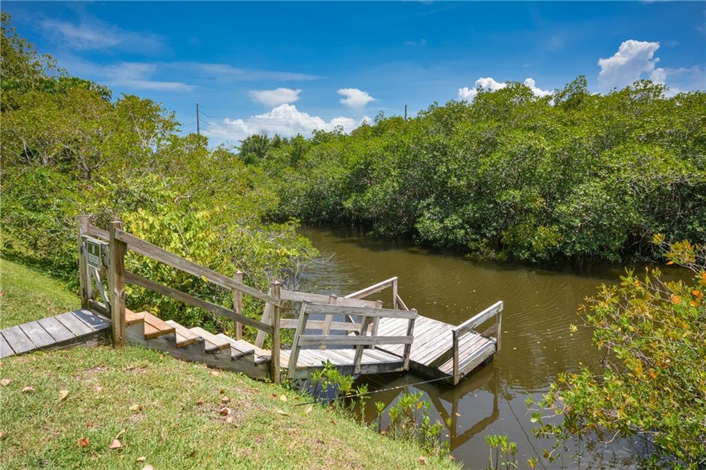 950 South Kanner Highway, Unit TH9 Stuart, FL 34994 - Photo 30 of 33