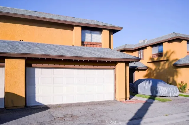 $630,000 | 2119 West Edinger Avenue, Unit A, Santa Ana, CA 92704