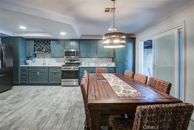 $630,000 | 2119 West Edinger Avenue, Unit A, Santa Ana, CA 92704