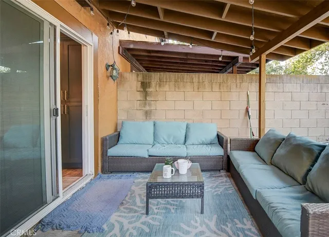 $630,000 | 2119 West Edinger Avenue, Unit A, Santa Ana, CA 92704