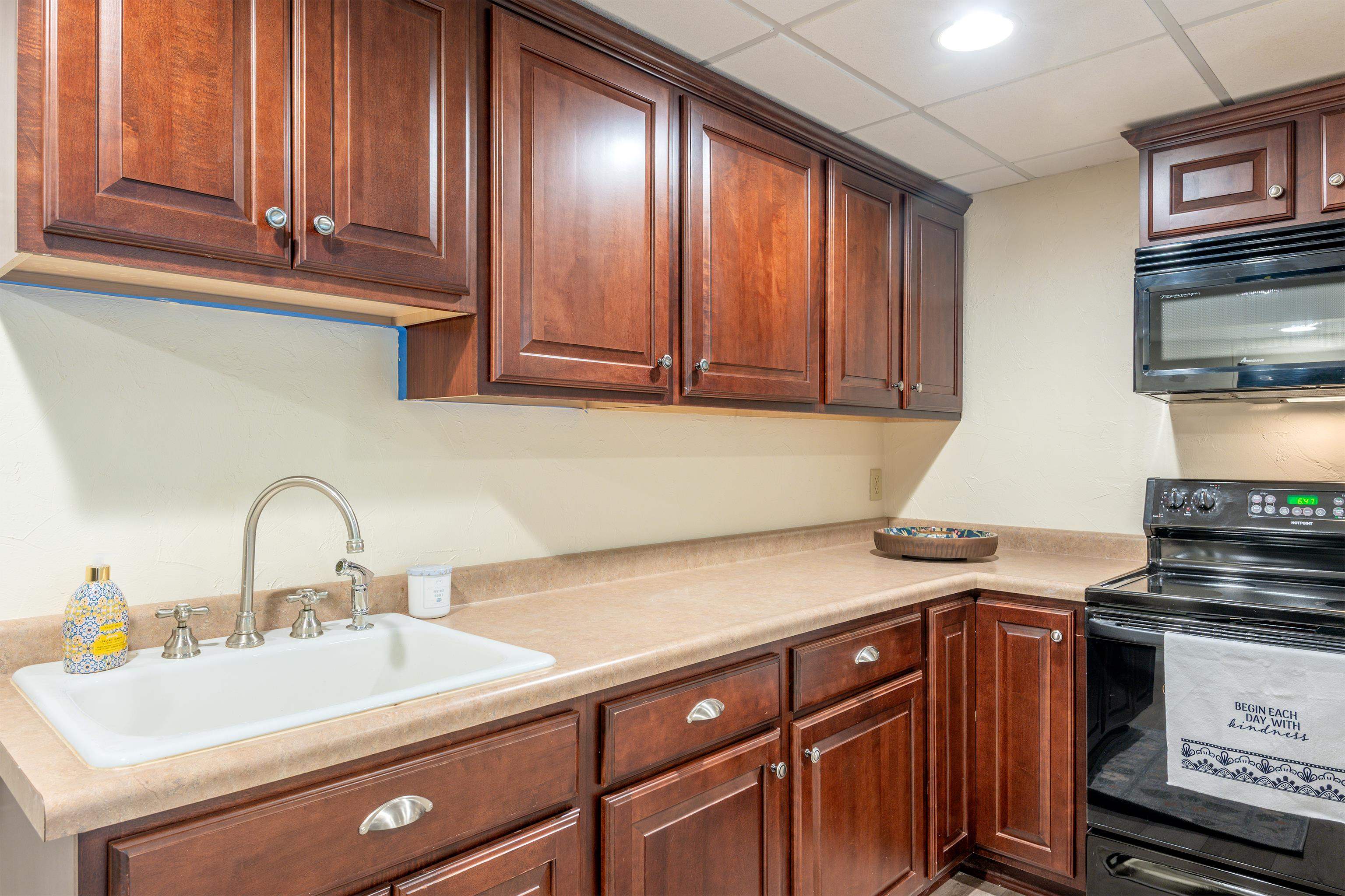 5086 Valley Heights Road Oshkosh, WI 54904 - Photo 46 of 86