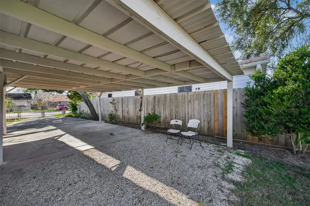 $1,350 | 705 Center Street, Richmond, TX 77469