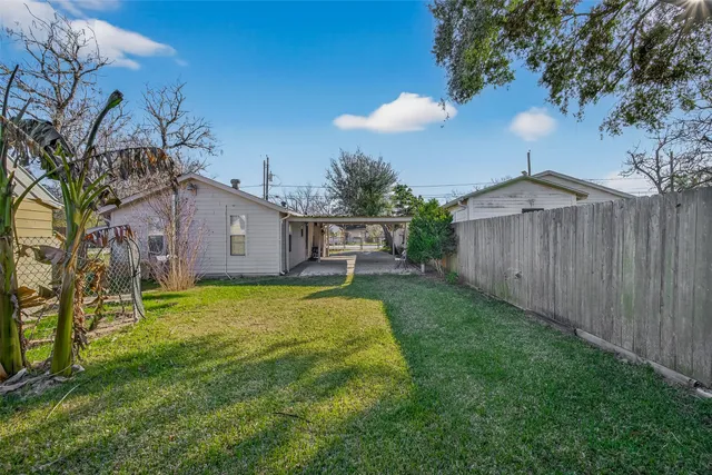 $1,350 | 705 Center Street, Richmond, TX 77469