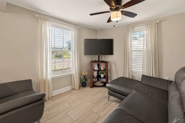 $1,350 | 705 Center Street, Richmond, TX 77469