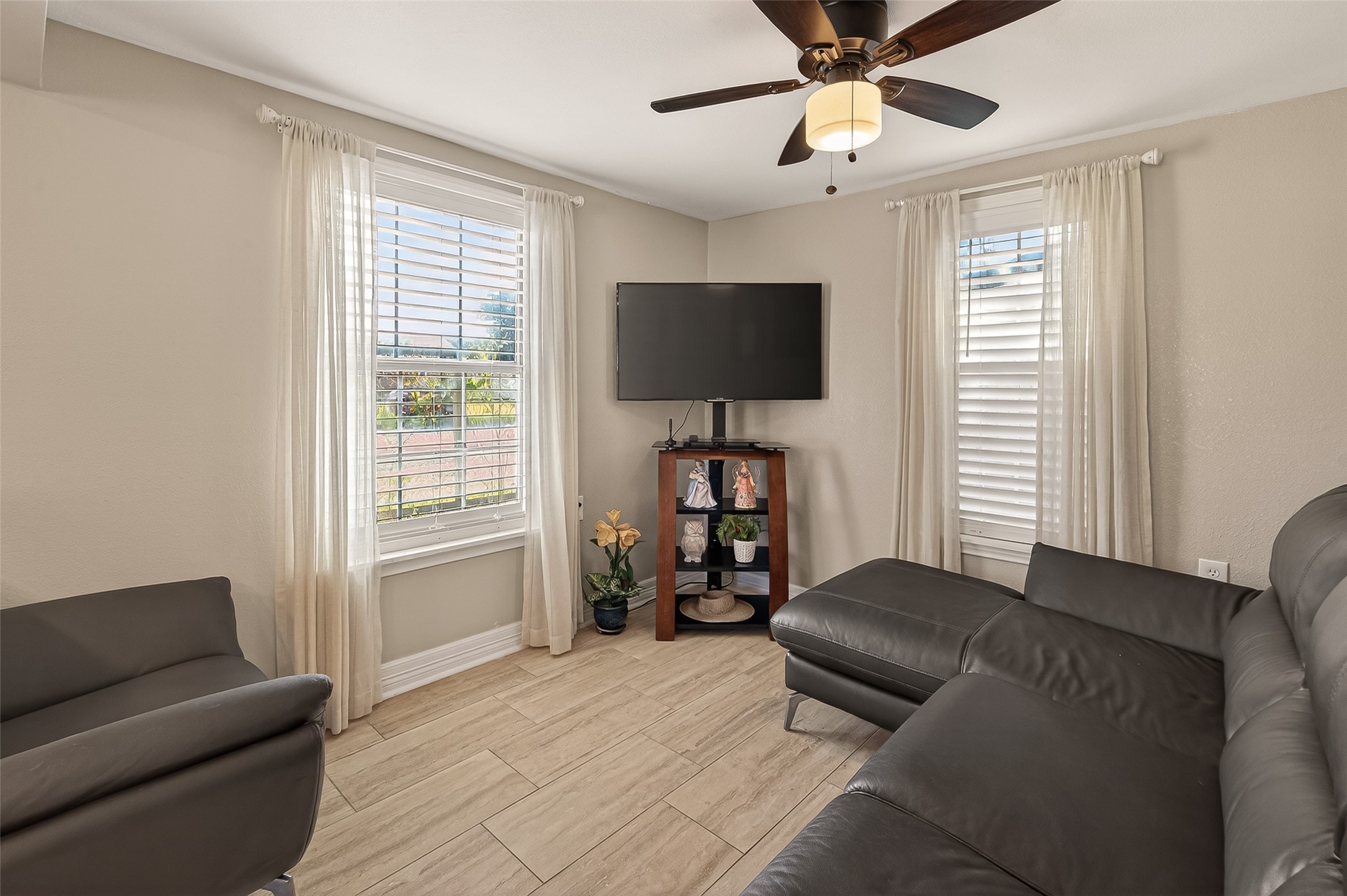 705 Center Street Richmond, TX 77469 - Photo 8 of 36