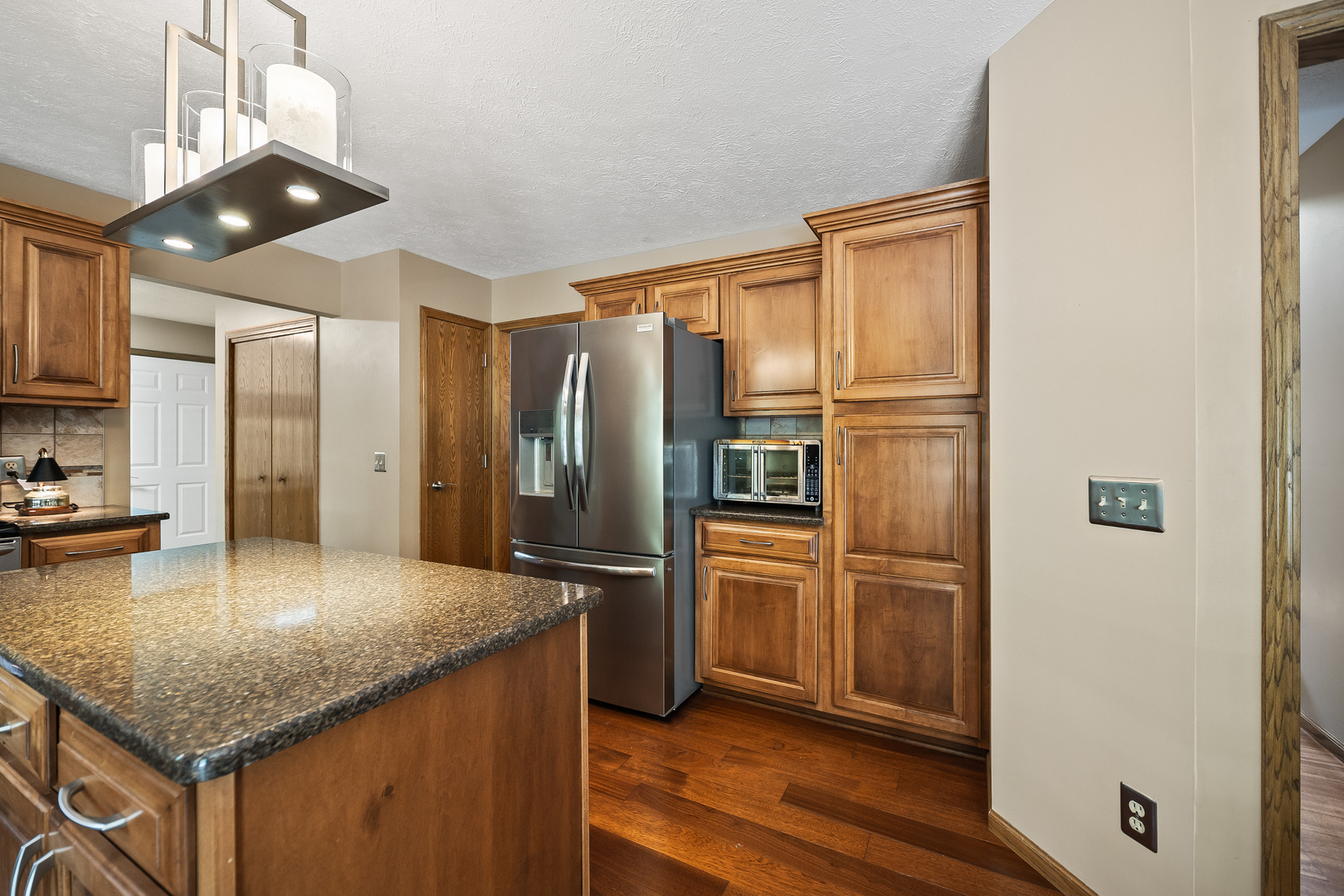 1770 Plum Tree Road Bettendorf, IA 52722 - Photo 13 of 45