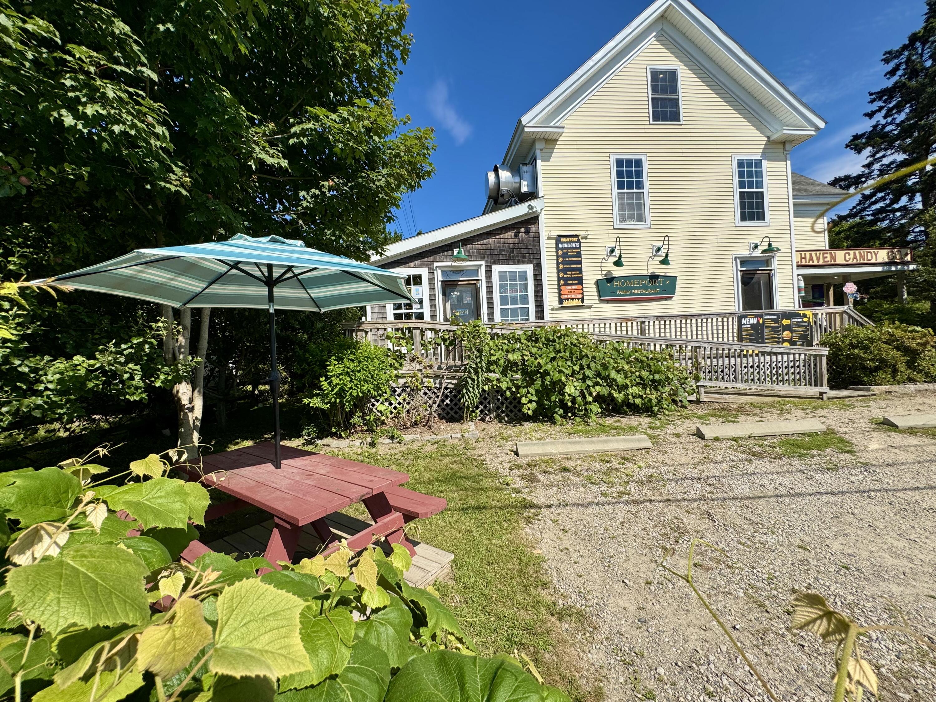 62 West Main Street Vinalhaven, ME 04863 - Photo 4 of 65