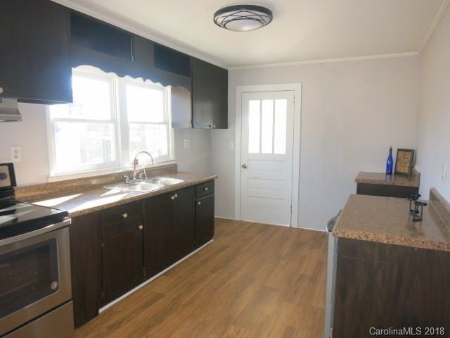 102 Battleground Road Kings Mountain, NC 28086 - Photo 9 of 19 Gallery Image 9