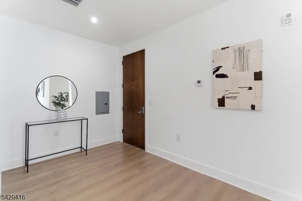 $4,200 | 423 South Avenue West, Unit 206, Westfield, NJ 07090