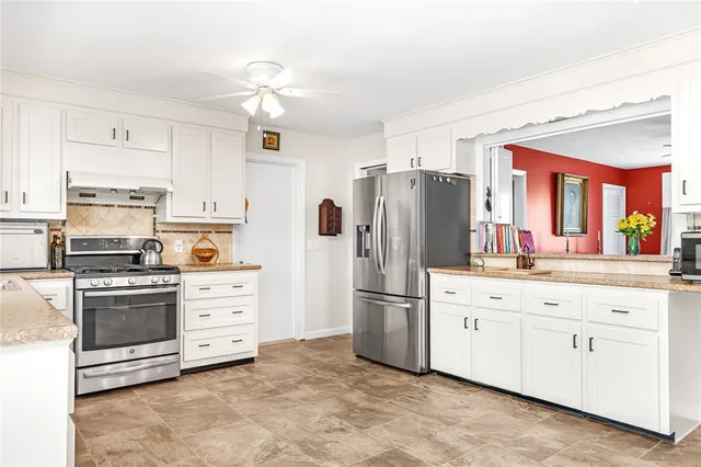 $1,599,000 | 18 Timothy Drive, Westerly, RI 02891