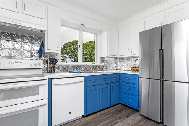 $1,599,000 | 18 Timothy Drive, Westerly, RI 02891