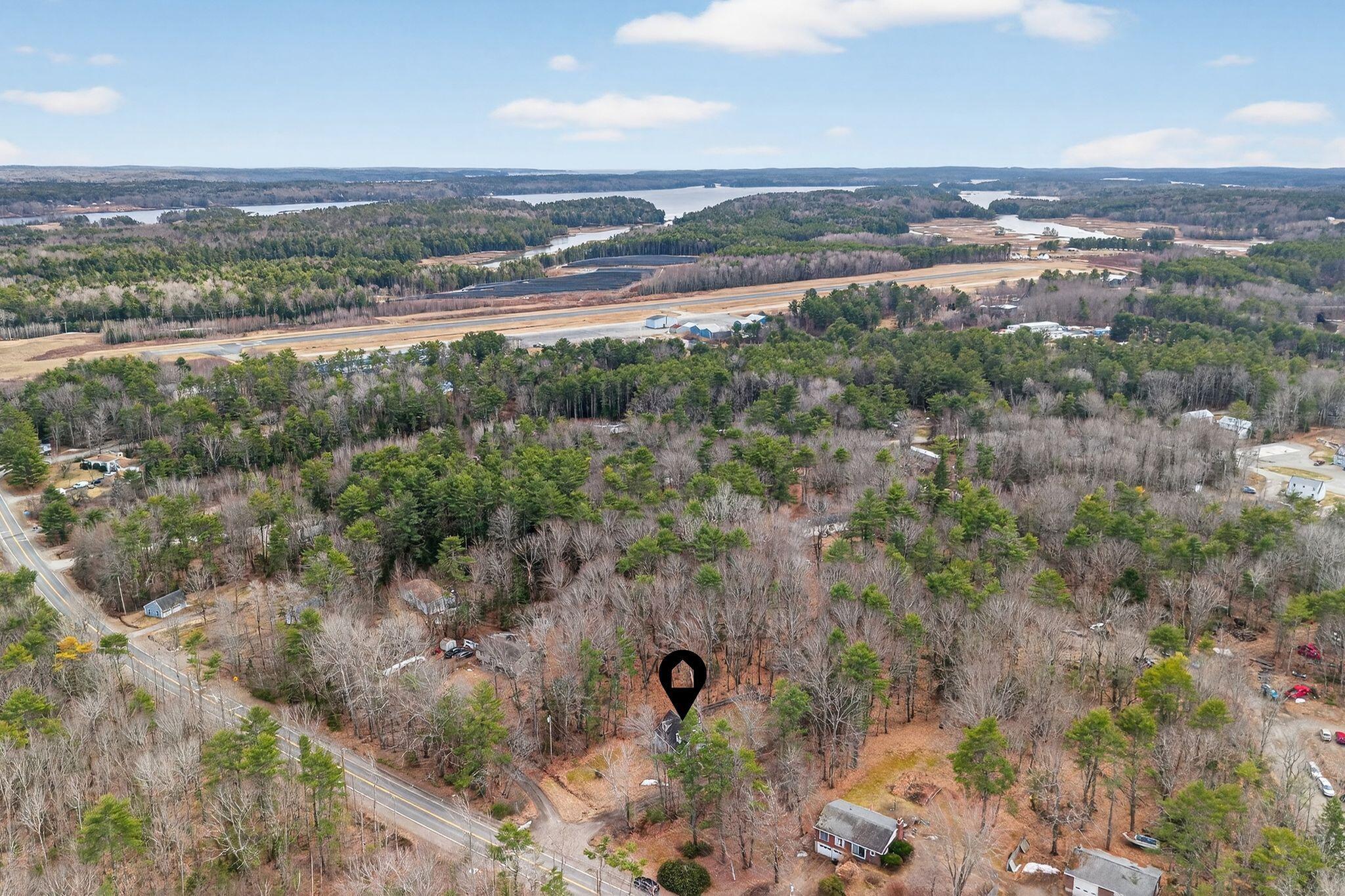 33 Old Ferry Road Wiscasset, ME 04578 - Photo 11 of 41 28_DJI_20260401155744_0580_Db